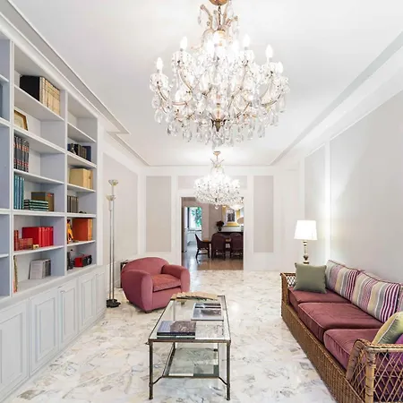 Aida Luxury Penthouse Apartament *