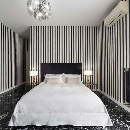 Aida Luxury Penthouse * Bari